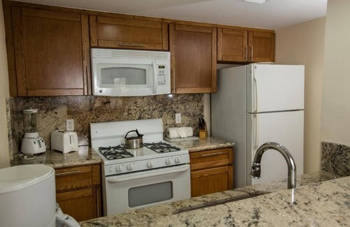 Palm Beach Apartamento | Two Bedroom Suite @ Caribbean Palm Village Resort