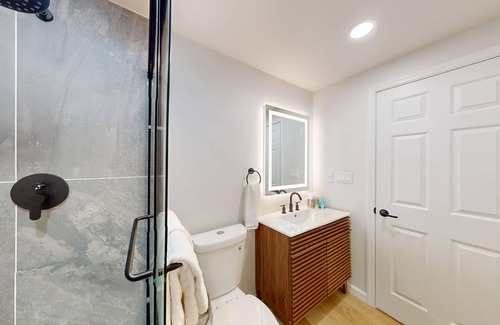 Lower Township Hotel | Two-Bedroom Suite for the Ultimate Family Vacation