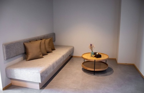 Minami Hotel | Two Bedroom Suite / Osaka Ōsaka
