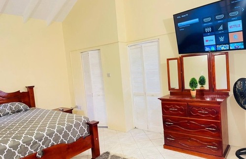 Kingstown Apartamento | Two bedroom two bathroom apartment for you