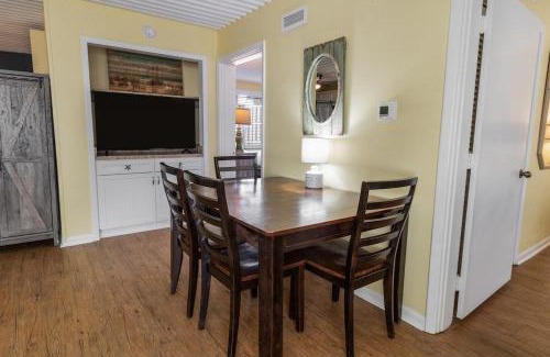Litchfield by the Sea Hotel | Two Bedroom Villa Sleeps 6 has 2 Queen and 1 King