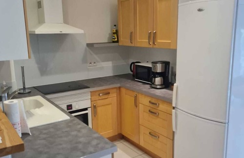 Aix-les-Bains City Center Apartamento | Two bedrooms: bright, spacious and quiet right in the center of town