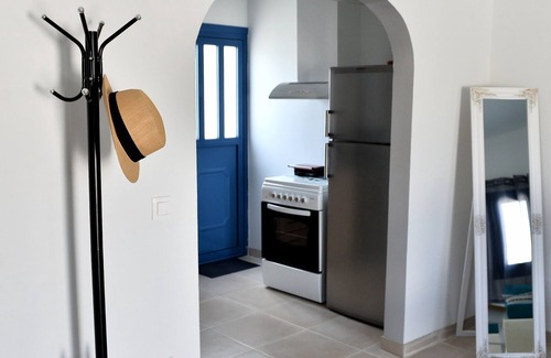 Kanala Casa | Two bedrooms house 2 min from three beaches!