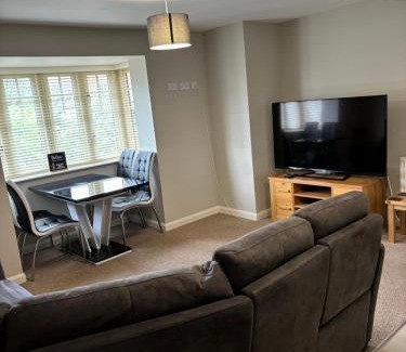 Rugby Apartamento | Two Bedrooms Two Bathrooms and Private Parking Rugby