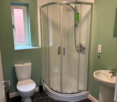 Rugby Apartamento | Two Bedrooms Two Bathrooms and Private Parking Rugby
