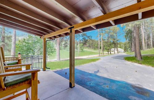 Deadwood Casa | Two Bit Cabin