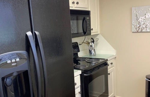 Big Canoe Condominio | Two BR-BA on 4th hole, Creek 9 Golf Course