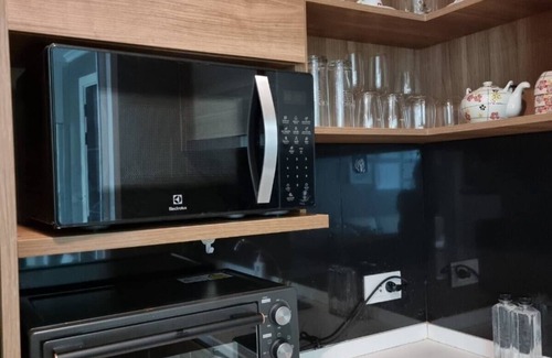 Mueang Samut Prakan District Apartamento | Two BRs with few steps to BTS Green & Yellow Line