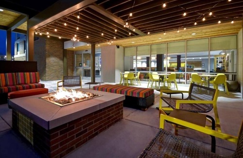 Wichita Casa | Two Clean and Modern Units Perfect for Enjoying Wichita's Downtown