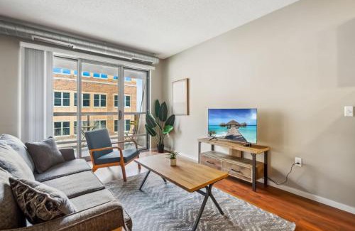 Mill District Apartamento | Two CozySuites Mill District #04 & 01