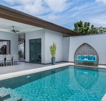Choeng Thale Villa | Two Flamingo Villa 1