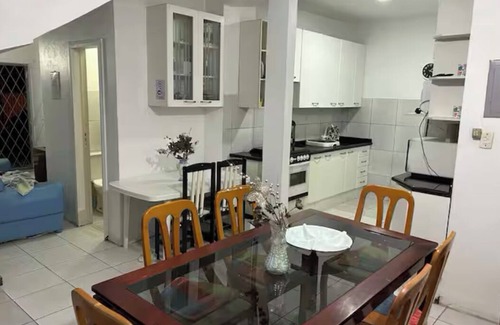 Itacolomi Casa | Two-floor house, 3 bedrooms, near the beach.