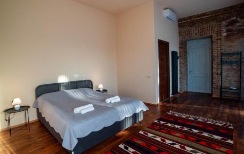 Telavi Casa | Two&Half Qvevri