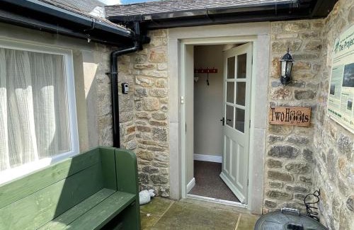 Rathmell Casa | Two Hoots