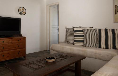 Fanari Casa | Two Houses Lighthouse Apartment