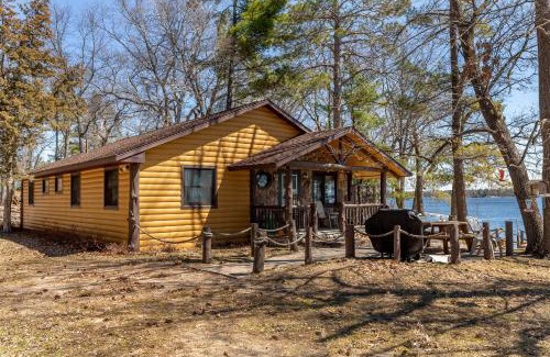 Crosslake Casa | Two Lakefront Whitefish Chain Cabins for price of one