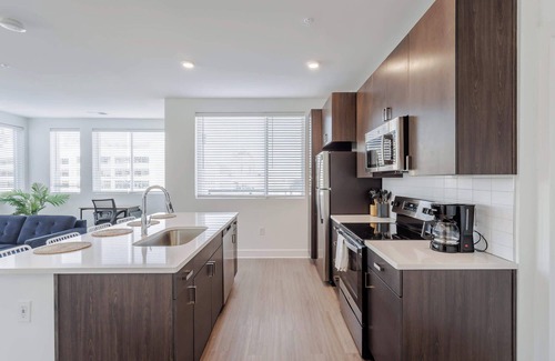 Central Business District Apartamento | TWO Luxe CozySuites in Downtown Cincy
