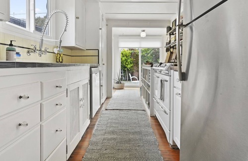 Park Hill Villa | Two Luxury Seaside Cottages | One Spacious Property