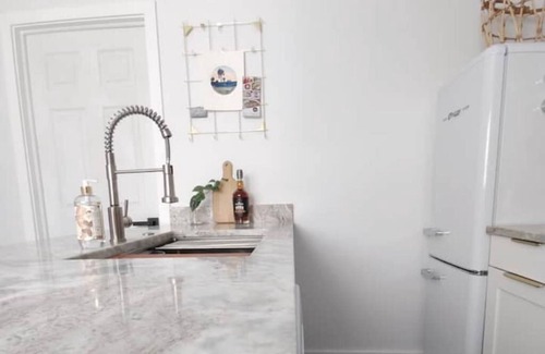 Vero Beach Cabaña | Two Miles to the Beach, centrally located
