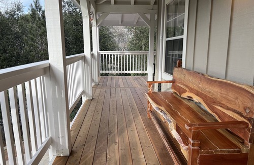 Julian Casa | Two minute drive to downtown Julian