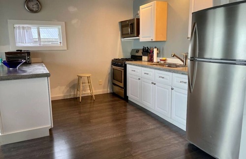 St. Albans Cabaña | Two Private Lake Champlain Cottages