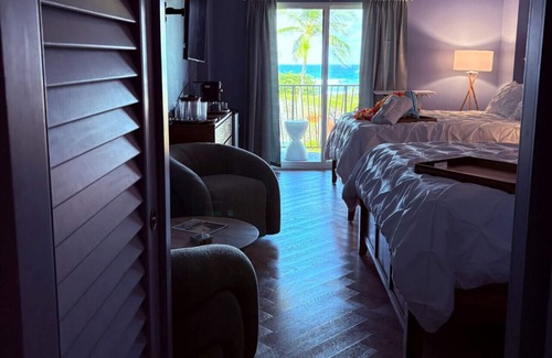 Hanamaulu Hotel | Spectacular Views & Ammenities