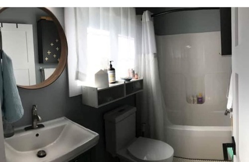 Highlandville Casa | Two Rivers Tiny 2 Story