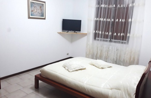Voghera Cama Y Desayuno | Two-room apartment Old Town Voghera