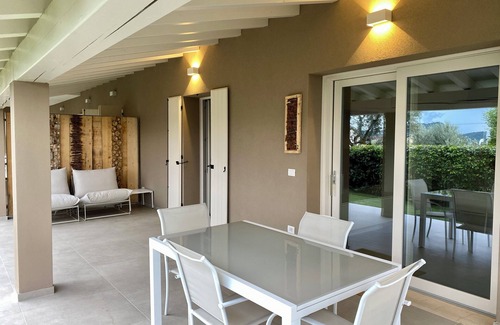 Villaggio Sanghen Apartamento | Two-room Apt. on ground floor - Manerba d. Garda - 5 minutes on foot from Lake