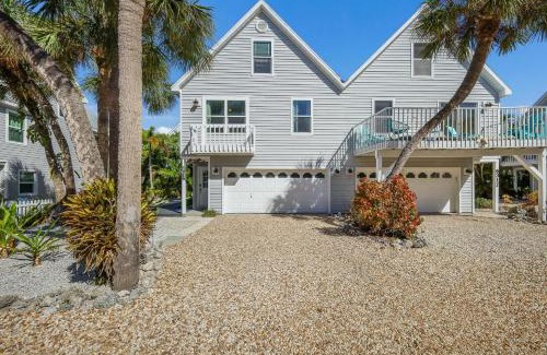 Holmes Beach Casa | Two Sisters
