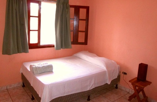 Managua Casa | De dos plantas totalmente equipada casa