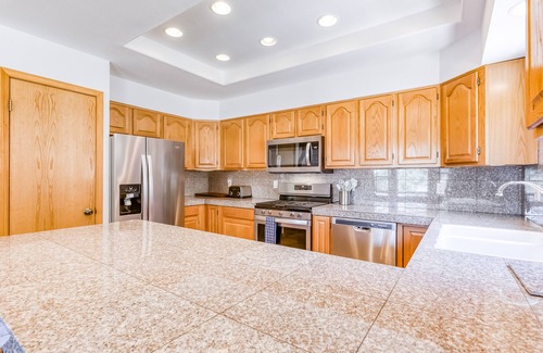 Truckee Casa | Two-Story Home w/Two Decks & Fireplaces, Private Hot Tub & Mountain Views