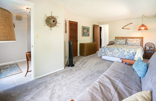 Kalaheo Casa | Casa de dos pisos con lanai envolvente, WiFi, vistas increíbles