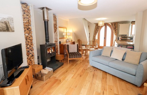 Staveley Cabaña | TWO THE CHAPEL - STAVELEY, family friendly in Staveley