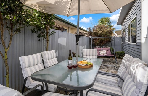 Blenheim Hotel | Two Tree Lodge
