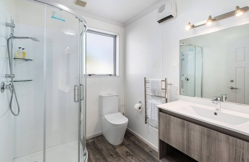 Blenheim Hotel | Two Tree Lodge
