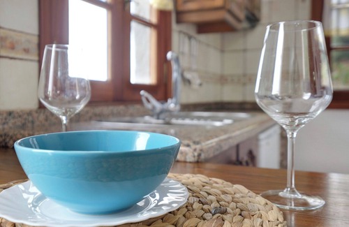 Buen Paso Villa | Dos casas típicas de Canarias en "Finca la Sorriba" con vistas al mar, piscina y Wi-Fi