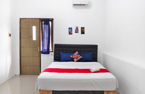 Mojokerto Casa | TwoSpaces Living at Bypass Homestay, Mojokerto