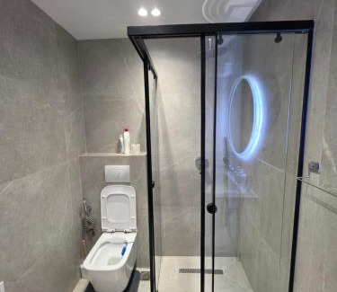 Blloku Apartamento | TwoViews Apartaments
