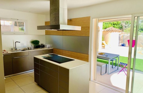 Vielle-Chapelle Casa | Ty'Bonheurs - Villa para 8 personas con jardín y piscina, cerca del mar