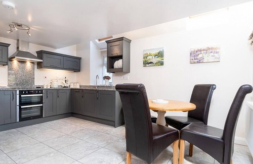 Llanrwst Cabaña | Ty Canol Pont y Garth