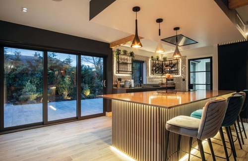 St. Florence Casa | Ty Cyfoes - Luxurious 4 Bedroom - St Florence