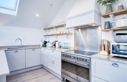 Oxwich Casa | Ty Florence - 3 Bedroom Cottage - Bayview Oxwich