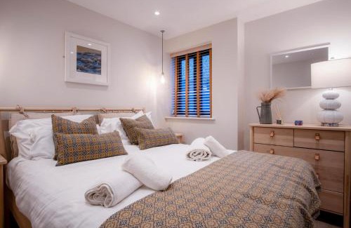 Oxwich Casa | Ty Florence - 3 Bedroom Cottage - Bayview Oxwich