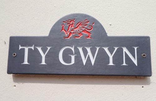 Cwmtirmynach Casa | Ty Gwyn