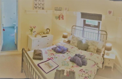 Radyr and Morganstown Cama Y Desayuno | Ty Mynydd Lodge