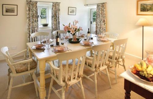 Eglwysbach Casa | Ty Newydd