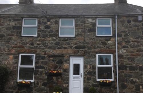 Clynnogfawr Casa | Ty Newydd North Wales Escape