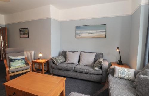 Newport Apartamento | Ty Post