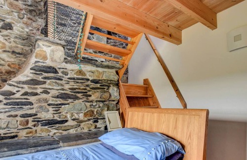 Haverfordwest Casa | Ty'r Castell in St Davids Peninsula